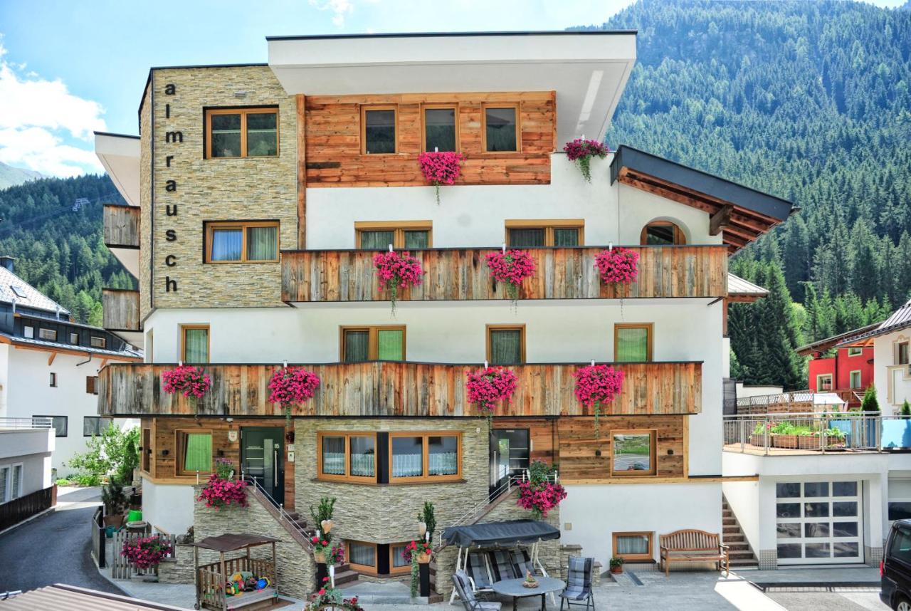 Apart Almrausch Ischgl Exteriör bild
