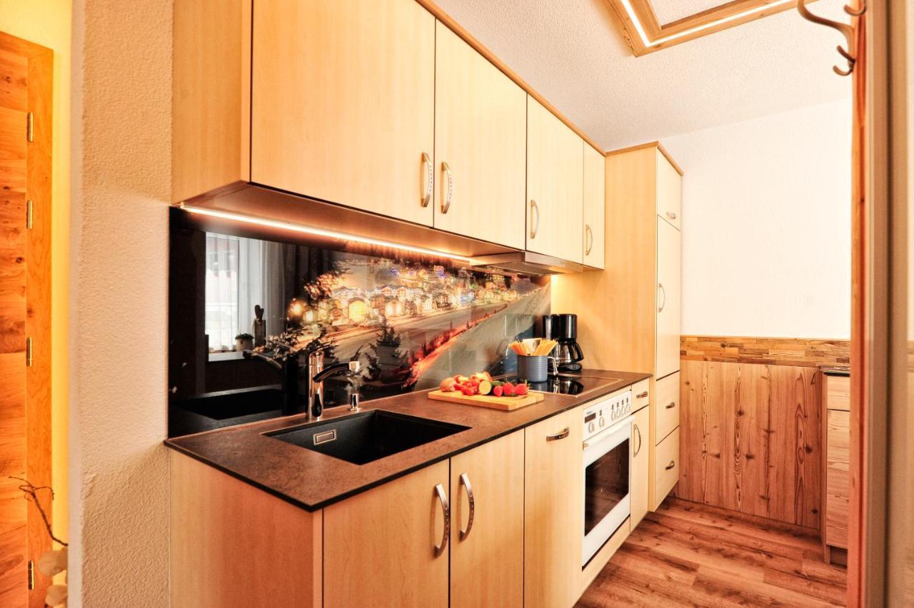Apart Almrausch Ischgl Exteriör bild