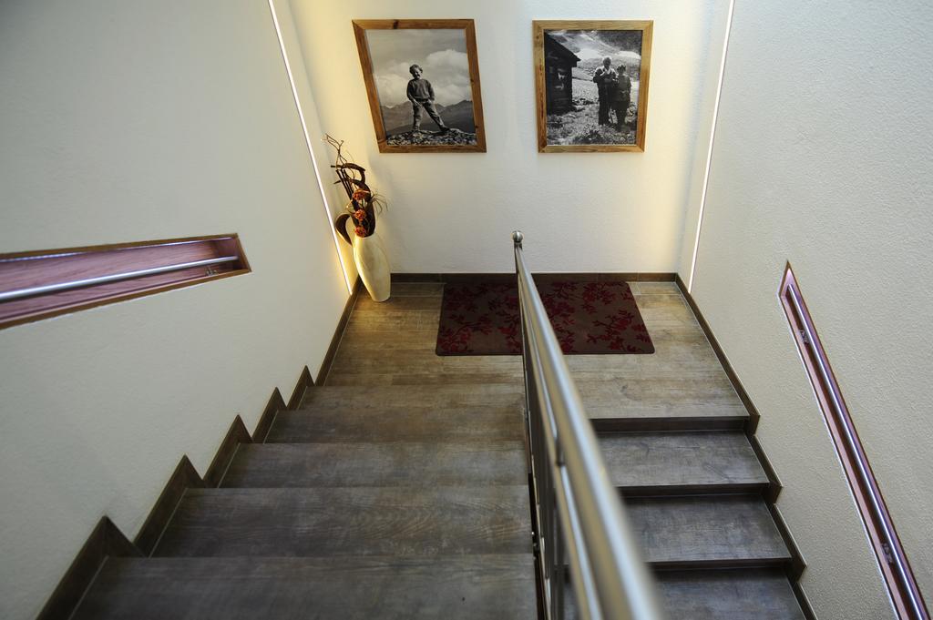 Apart Almrausch Ischgl Exteriör bild
