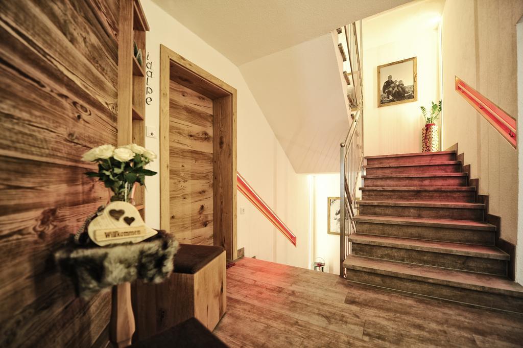 Apart Almrausch Ischgl Exteriör bild