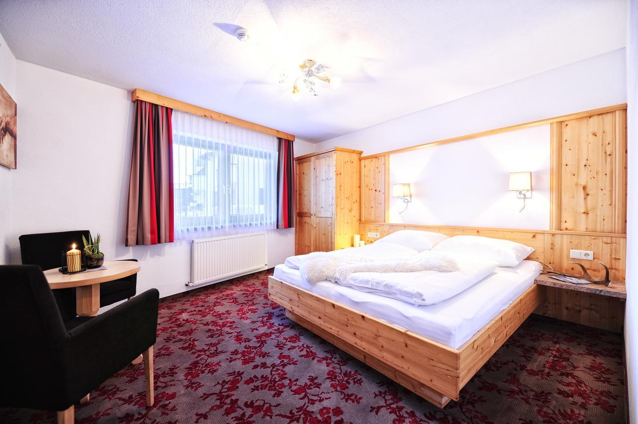 Apart Almrausch Ischgl Exteriör bild